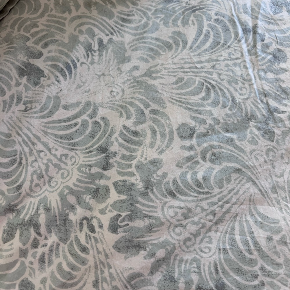 Pottery Barn Mari Print Queen Duvet with shams - Picture 4 of 8
